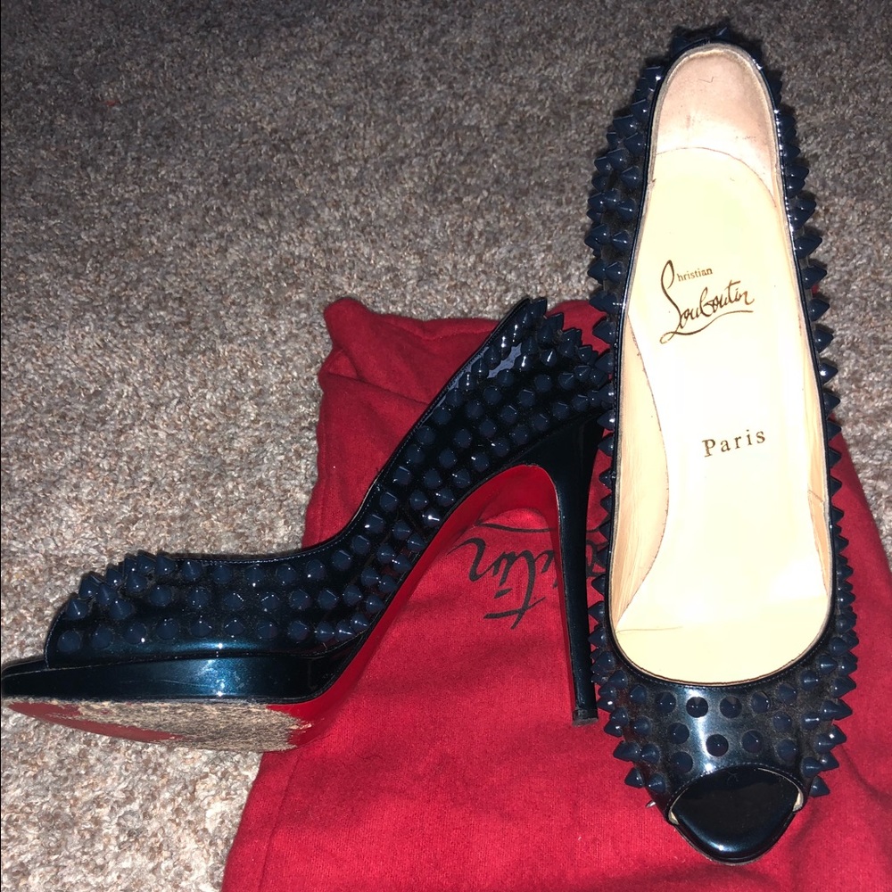 SOLD Authentic Christian Louboutin 🎉 PARTY SALE🎉